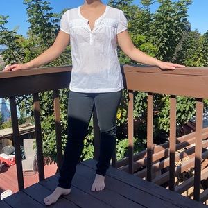 🎈 Banana republic white top